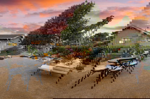 Foto 44 - Hummingbird Haven by Avantstay Dog-friendly, Near the Beach, Huge Yard+hot Tub