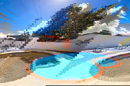 Foto 1 - NEW Luxury 5BR Villa Private Pool BBQ Game Room