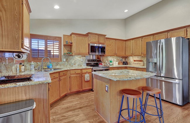 Amenities Galore! Outdoor Living & Lots of Games - Photo 17