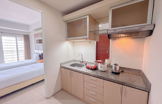 Best Price And Comfortable Living Studio At High Point Serviced Apartment - Foto 12
