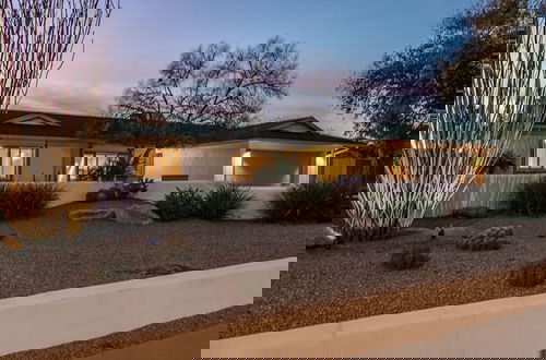 Photo 36 - Relaxing 4 Bdrm Retreat in the Heart of Scottsdale