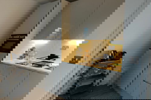 Foto 5 - 2br-modern-fullkitchen-25mincentrallondon-parking