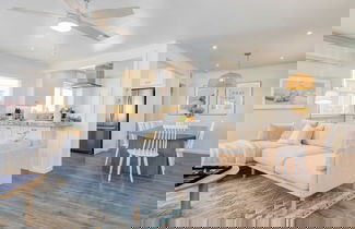 Foto 3 - Surfrider I by Avantstay Walk to the Beach + Patio