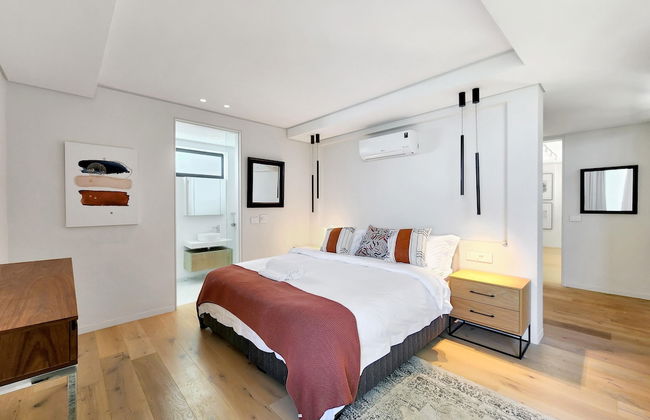 Ocean Villa - Ultra Luxury Villa in Bantry Bay - Photo 28
