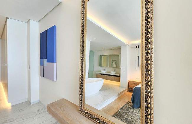 Ocean Villa - Ultra Luxury Villa in Bantry Bay - Photo 18