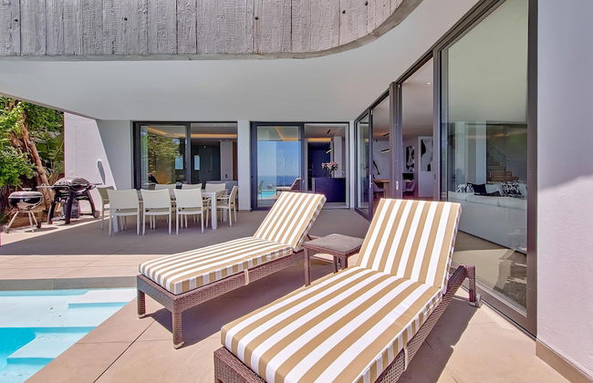 Ocean Villa - Ultra Luxury Villa in Bantry Bay - Photo 36