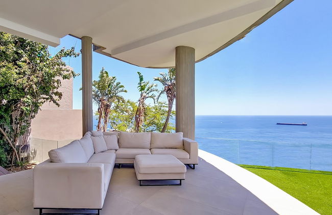 Ocean Villa - Ultra Luxury Villa in Bantry Bay - Photo 4