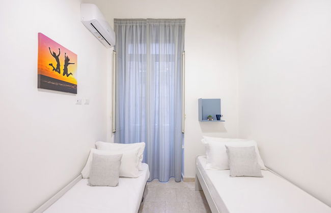 Garibaldi Central Station Apartment - Photo 2