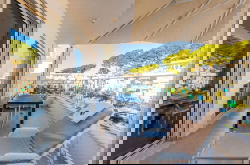 Photo 12 - Expansive Apartment With Beach Access - Jasemin