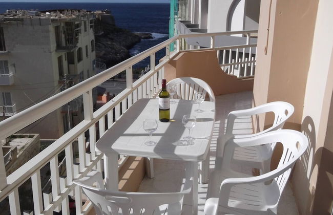 Sea and Country View 1st Floor Apartment - Photo 9