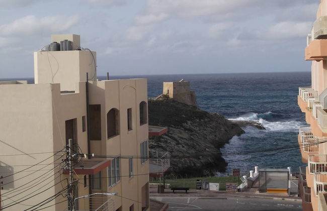 Sea and Country View 1st Floor Apartment - Photo 1