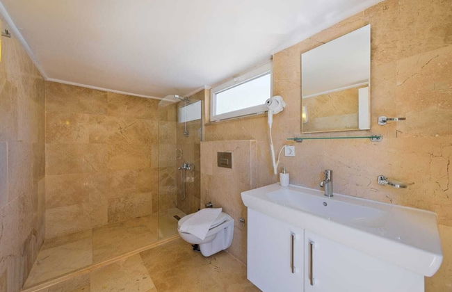 Villa Lumiere 3 Luxurious 5 bed Villa in Kiziltas Kalkan With sea Views - Foto 34