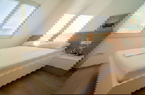 Photo 3 - Apartment Wing 77