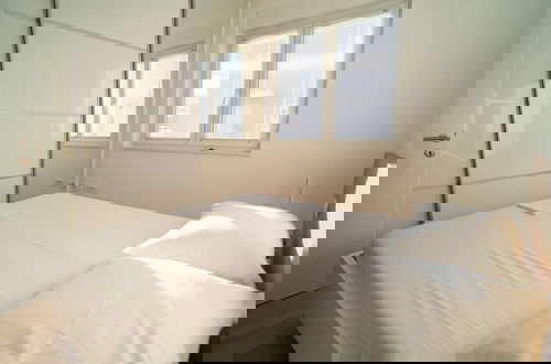 Photo 5 - Apartment Wing 77