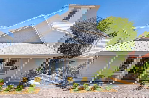Foto 52 - Villa Near Beach w/ Pool & Outdoor Dining Bohemian Beach Retreat by Avantstay