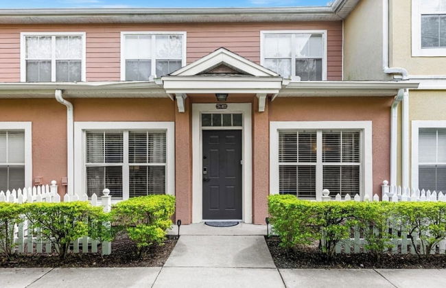 3BR Condo w/ BBQ & Heated Pool Near Disney & Malls - Foto 2