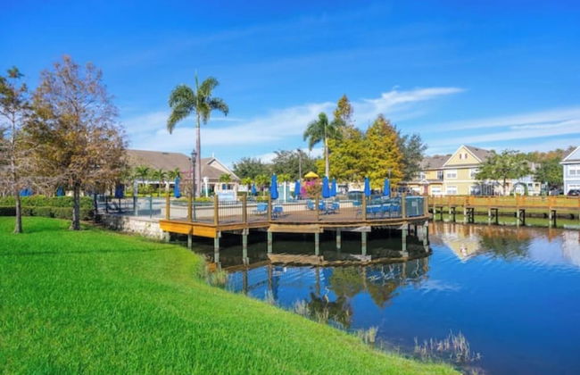 3BR Condo w/ BBQ & Heated Pool Near Disney & Malls - Foto 24