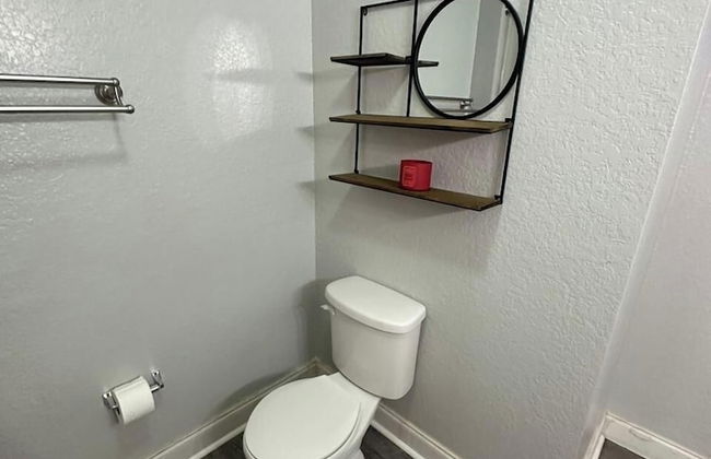 3BR Townhome w/ Pool & BBQ Near Disney - Foto 12