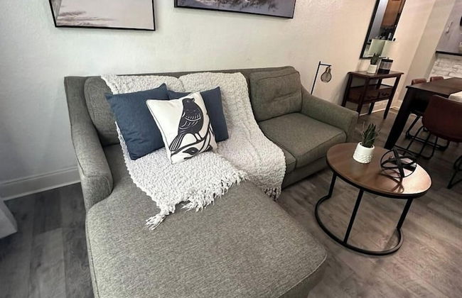 3BR Townhome w/ Pool & BBQ Near Disney - Foto 10
