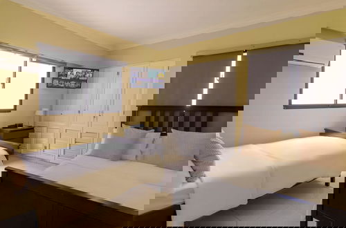 Foto 6 - Penthouse in Evaristo Morales Sleeps 14