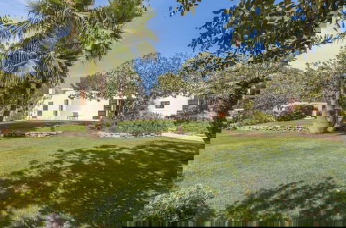 Foto 37 - Traditional Villa With Garden