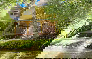 Foto 1 - Yellow Cabin On The River 2 Bedroom Cabin by RedAwning