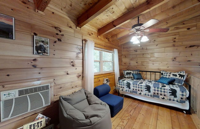 Yellow Cabin On The River 2 Bedroom Cabin by RedAwning - Foto 18