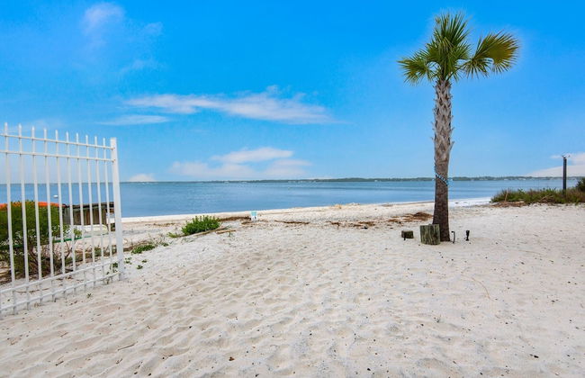 Sea View Play 3 Bedroom Home by RedAwning - Foto 36