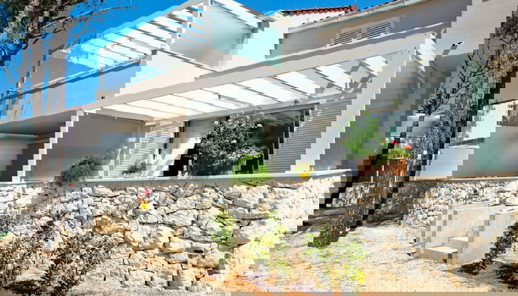 Photo 1 - Zaton Apartment With Shared Pool