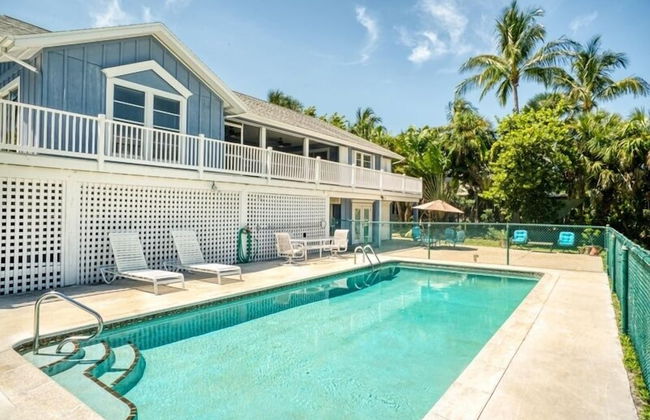 Baywatch Casa 3 Bedroom Home by RedAwning - Photo 19