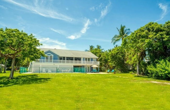 Baywatch Casa 3 Bedroom Home by RedAwning - Photo 39