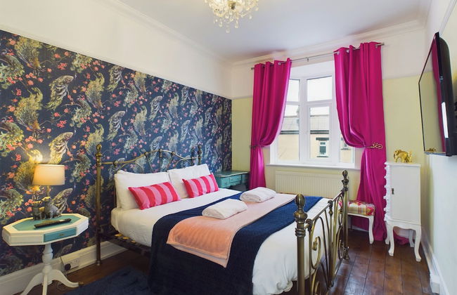Unique 2 bed Leigh-on-sea- With Real Piano - Photo 8