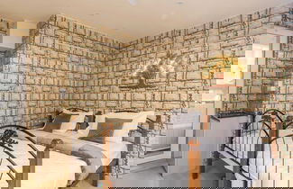 Foto 3 - Luxury 4BHK in E-City with 40 Amenities