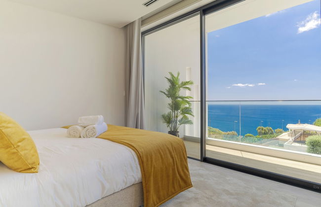 Luxury Diamond House - Photo 2