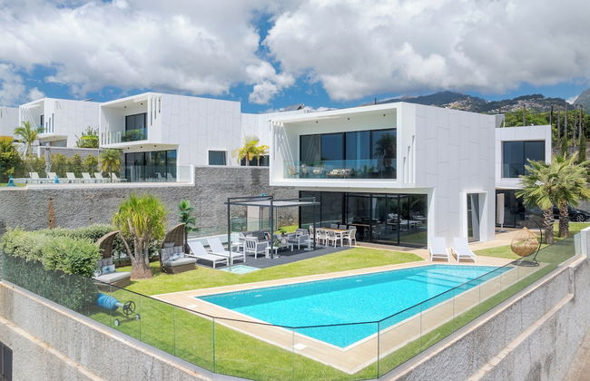 Luxury Diamond House - Photo 1