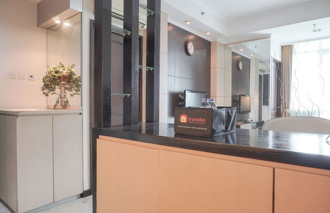 Elegant and Comfy 1BR with Extra Room Apartment at Bellagio Residence - Photo 23