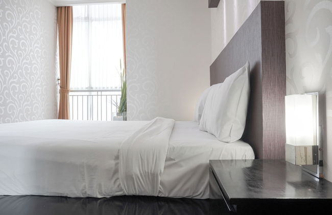 Elegant and Comfy 1BR with Extra Room Apartment at Bellagio Residence - Photo 3