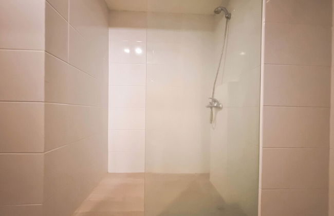 Contemporary Studio No Kitchen Apartment Mataram City - Photo 11