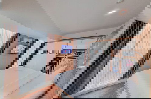 Foto 3 - Contemporary Studio No Kitchen Apartment Mataram City