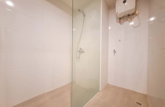 Contemporary Studio No Kitchen Apartment Mataram City - Photo 10