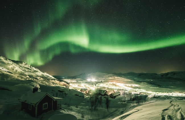Arctic Lodge - Photo 13