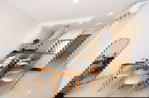 Photo 38 - Torre Eleve Apartments