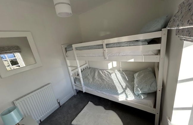 2 Bedroom Cottage Free Private Parking Fire Place - Foto 3
