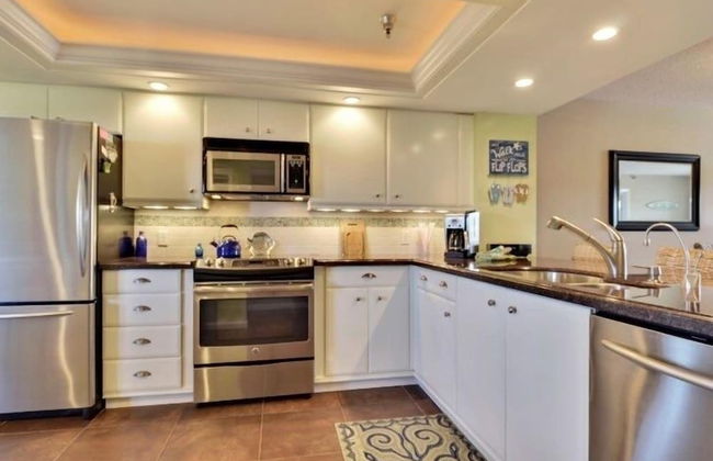 This Condo Is Located In One Of Islamorada's Most Prestigious Condo Complexes. 2 Bedroom Condo by RedAwning - Foto 12