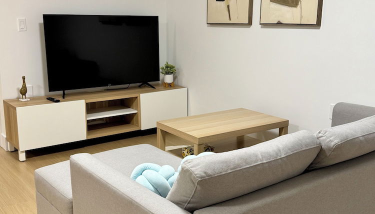 Foto 1 - Levida Living - Cozy 2 Bedroom Suite at the Heart of Langley