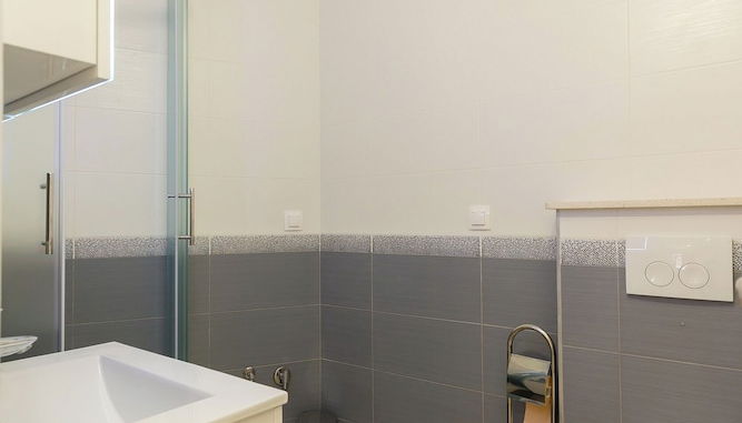Photo 1 - Konavle Apartments Zlatovisce 3