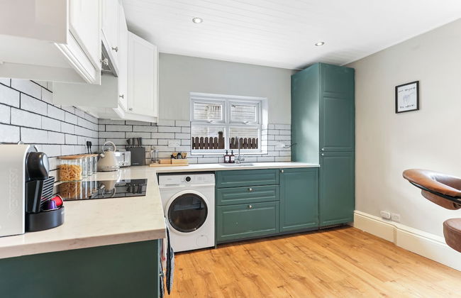 St Georges Apartment- North East Escapes - Foto 16