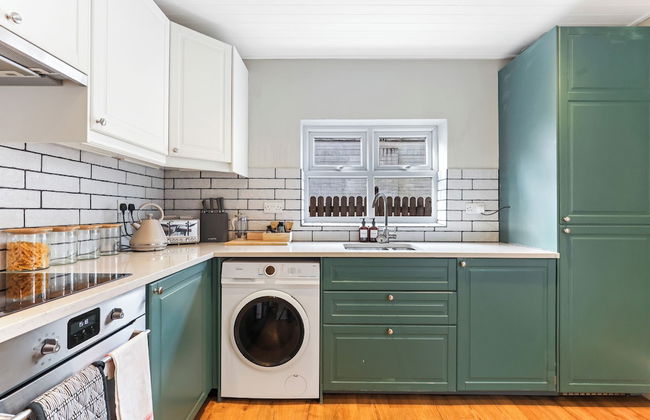 St Georges Apartment- North East Escapes - Foto 15
