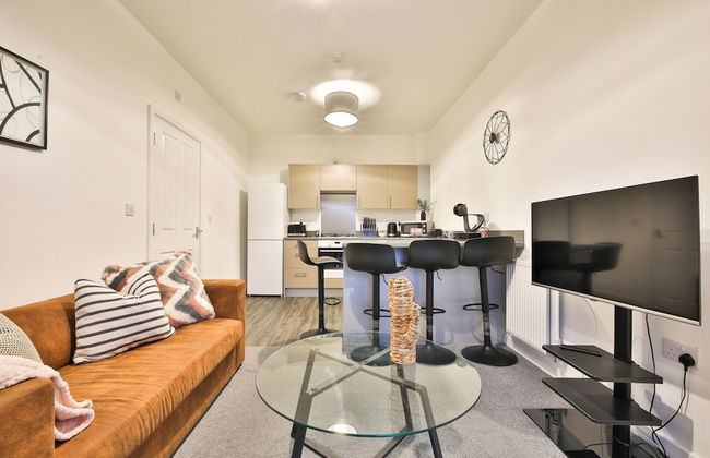 2 Bed Flat with Parking Near Waterfront - Foto 37