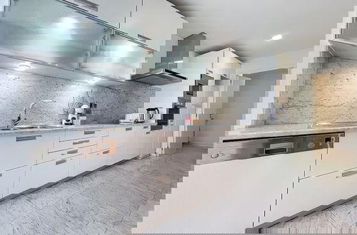 Photo 8 - Acanto Loft by Atlantic Holiday